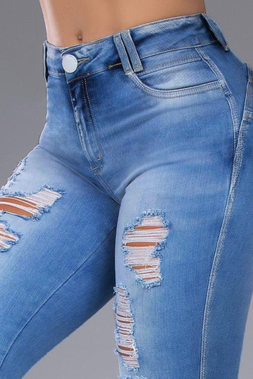 Distressed Butt Lifting Skinny Jeans